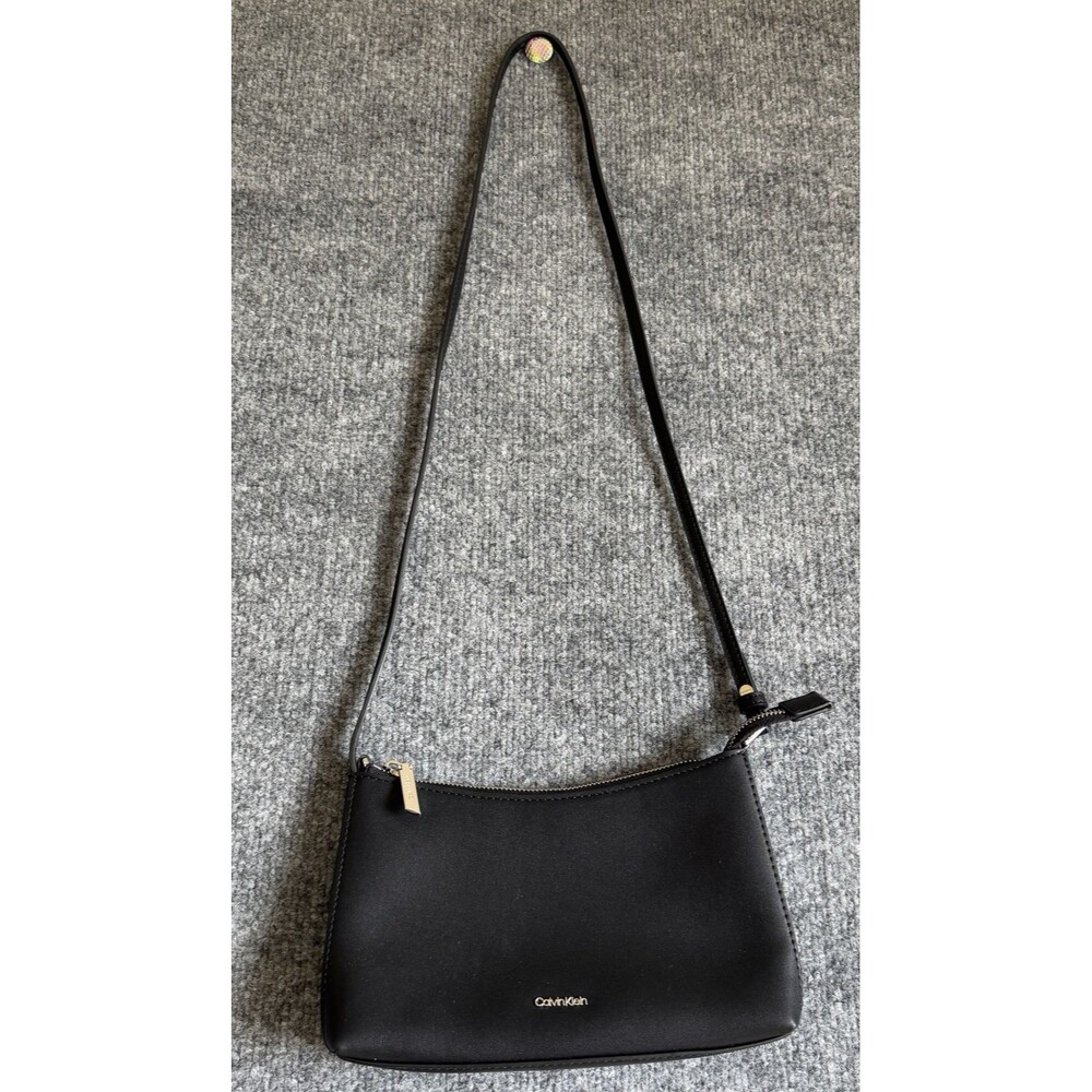Calvin Klein Black Mini Shoulder Bag Card Holder Zip Top Y2K Baguette Purse